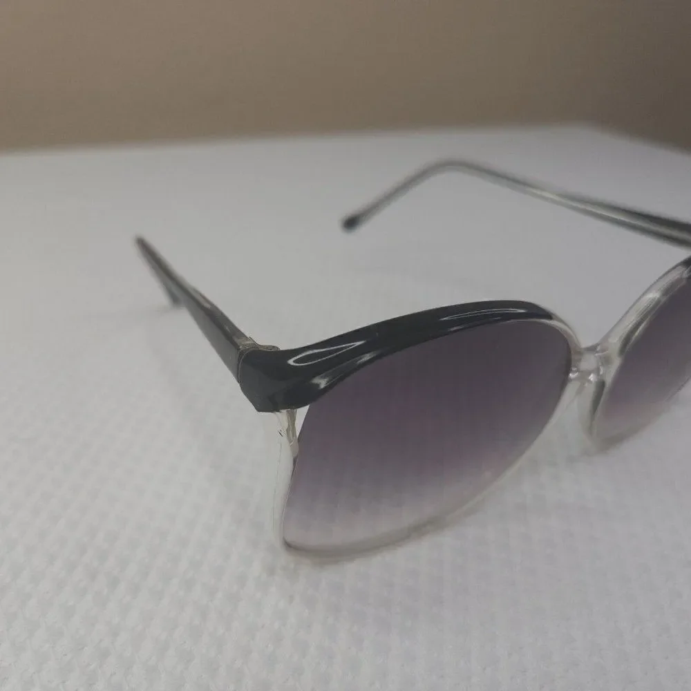 VINTAGE 70s Womens Oversized Sunglasses Smokey Gray Lens New Old Stock